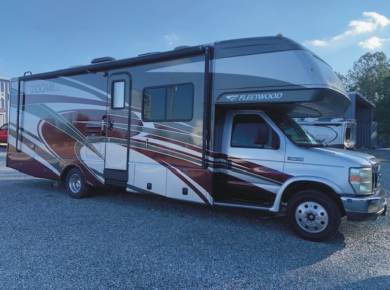 2009 Fleetwood Tioga 30U