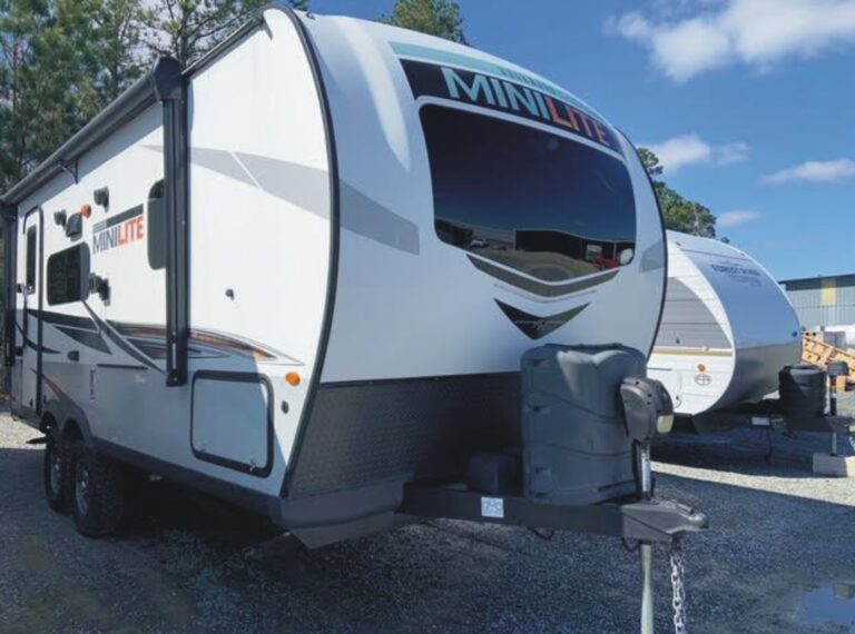 2022 Rockwood MiniLite 2109S