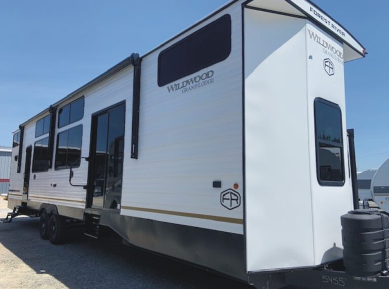 2026 Wildwood Grand Lodge 42ICE