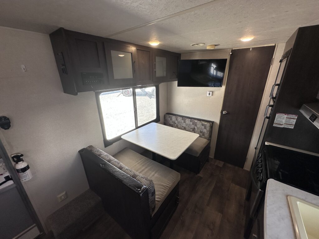 2018 Forest River Wildwood X-Lite 241QBXL Travel Trailer