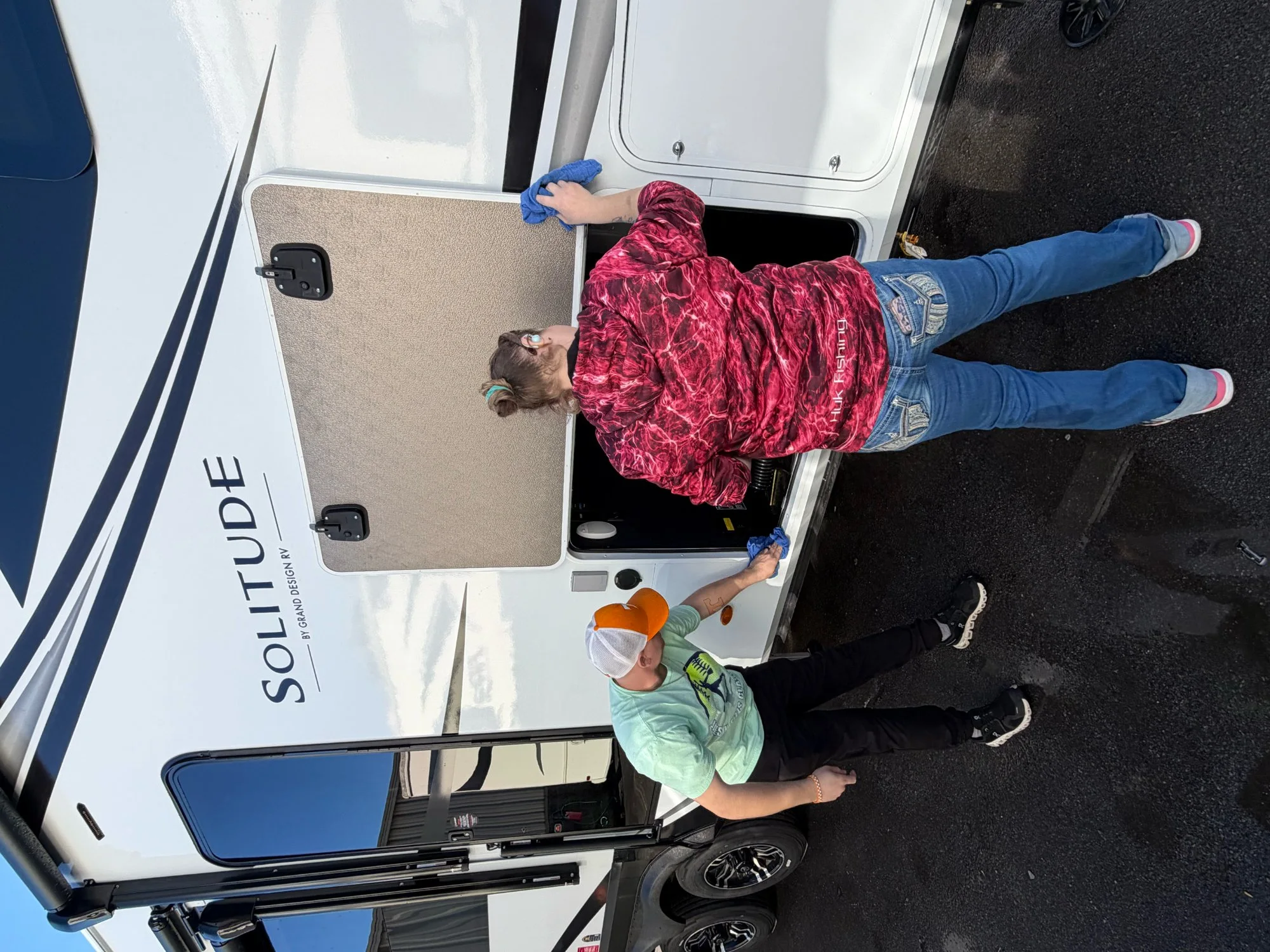 RV exterior wash and refresh service