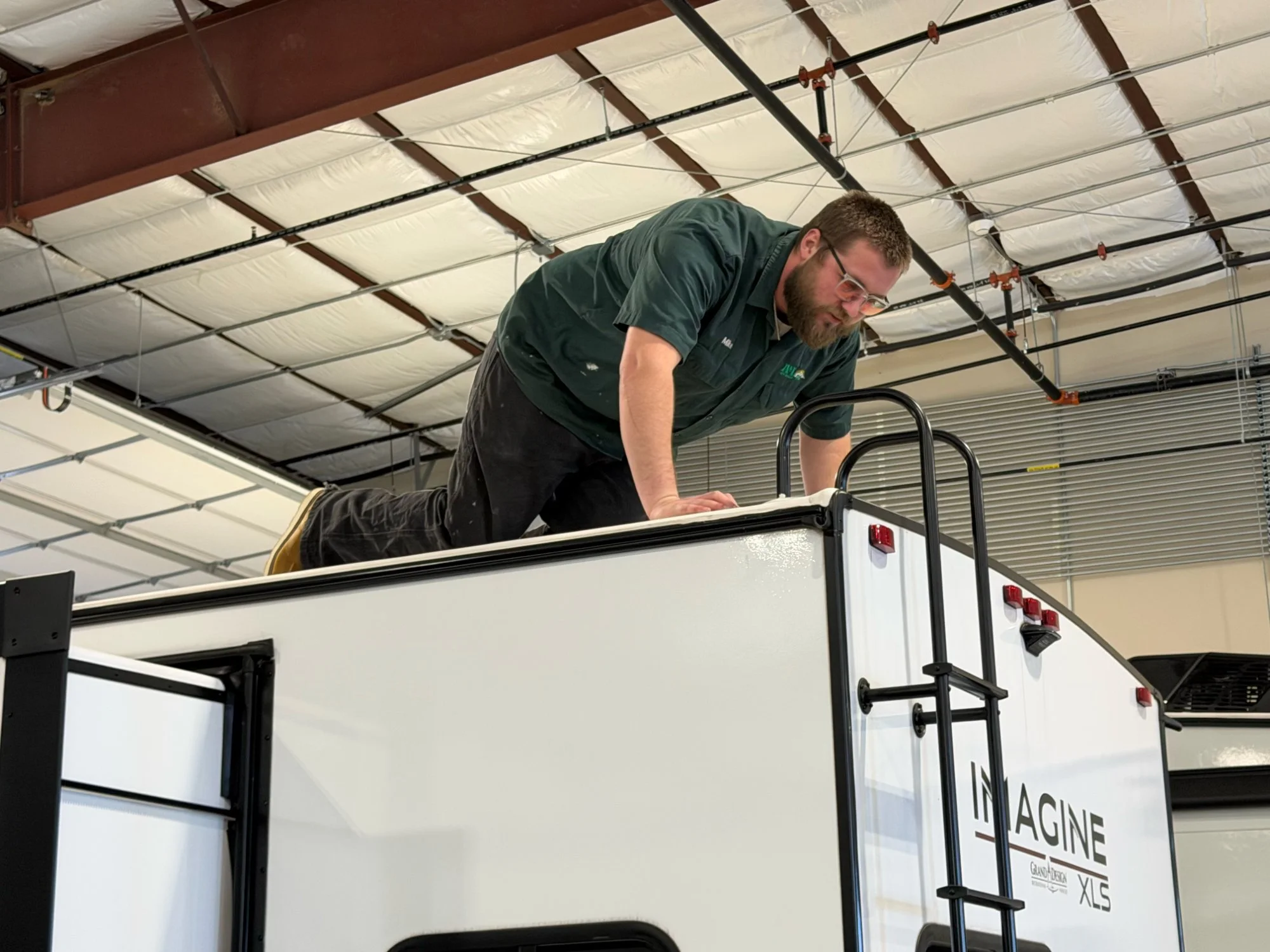 RV roof health inspection